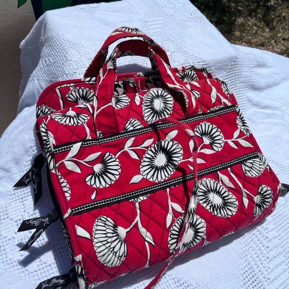 Vera Bradley travel case - Picture 10 of 10